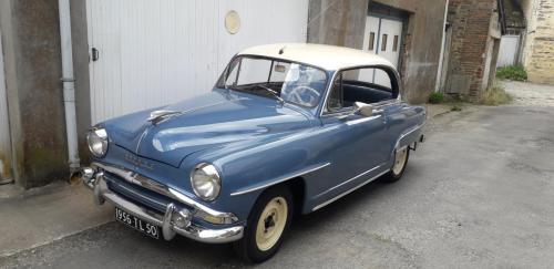 Simca Aronde A90.