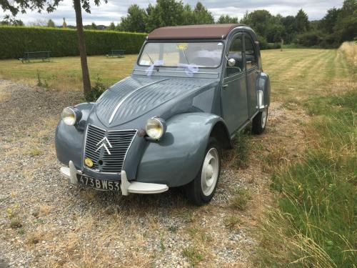 Citroën 2cv AZ.